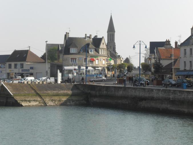 Gites De Mer Port-en-Bessin-Huppain Bilik gambar